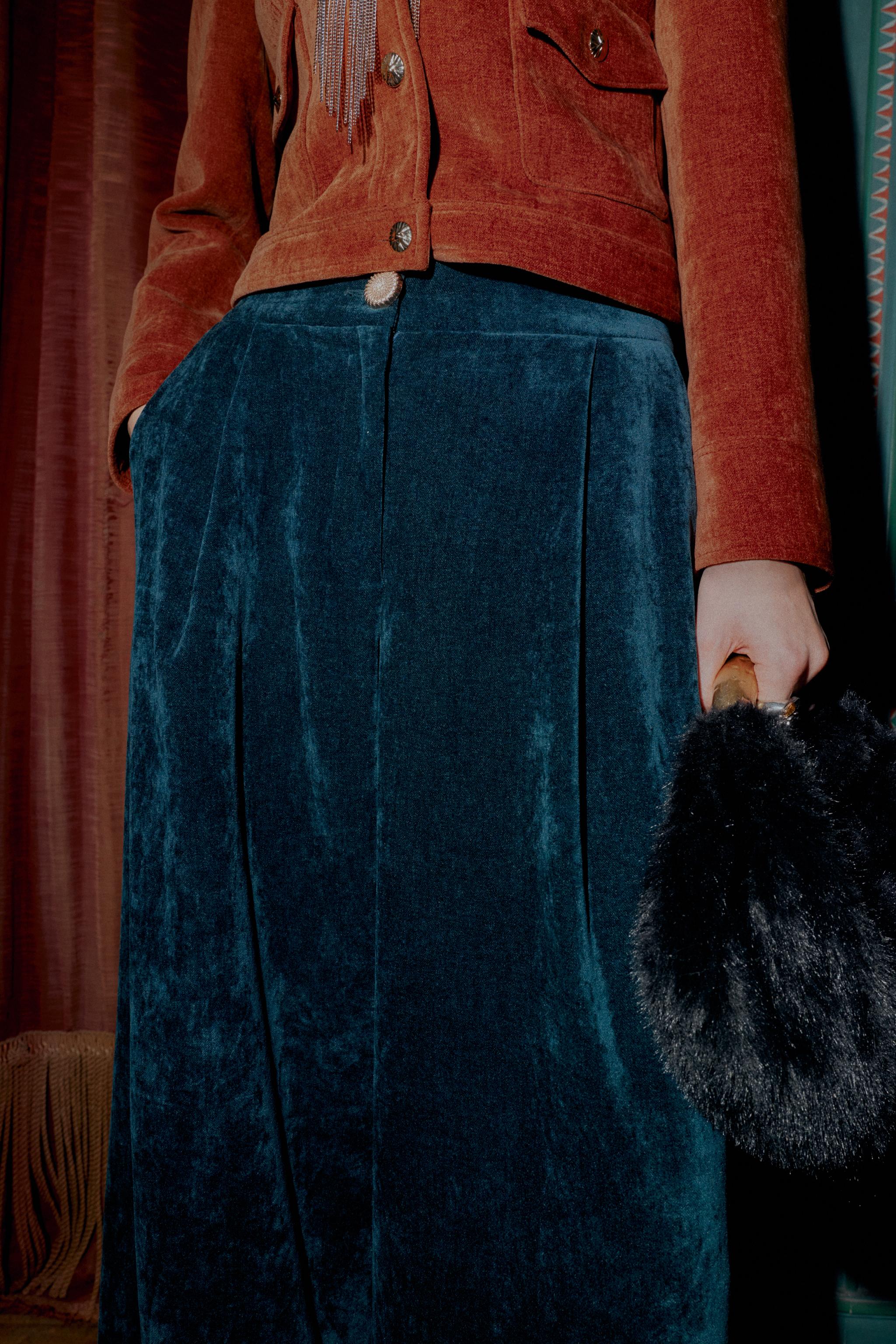 VELVET WIDE LEG PANTS